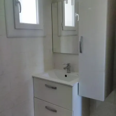 דירה F3 Bas Dans Bas De Avec Terrasse קרקראן