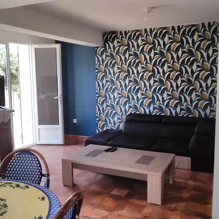 F3 Bas Dans Bas De Avec Terrasse Διαμέρισμα *